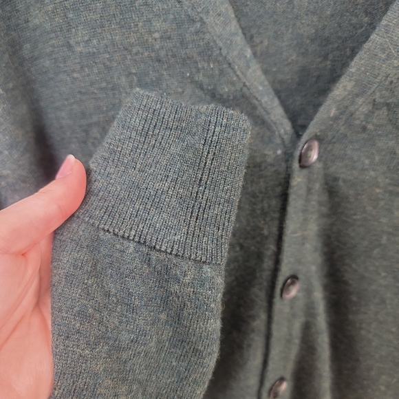Turnbury Merino Wool 100% Green Cardigan Large - Picture 4 of 7